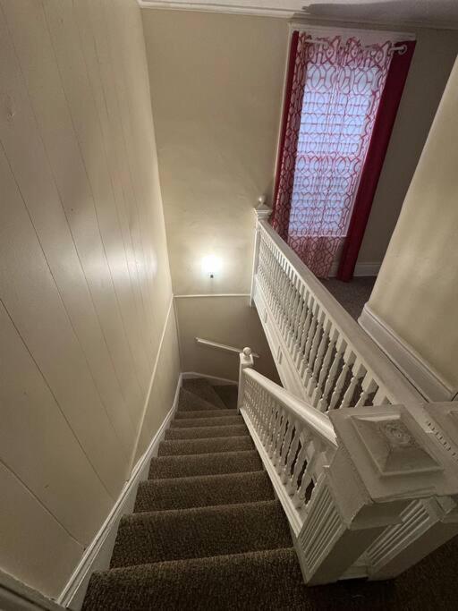 Comforting Getaway-Sleeps 6-Walk To Falls! Niagara Falls Exterior foto